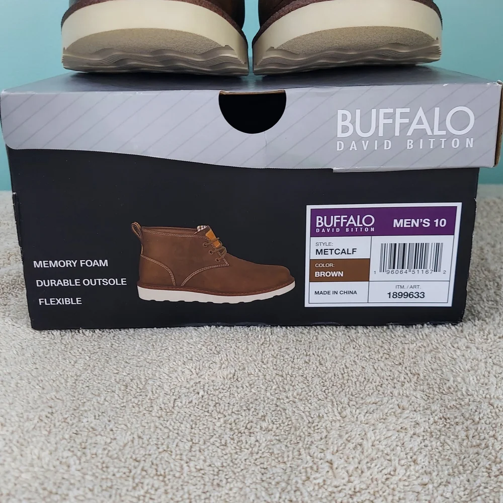 Buffalo David Bitton Metcalf Brown Chukka Boots Men Size 10 NWT Office Athlesure